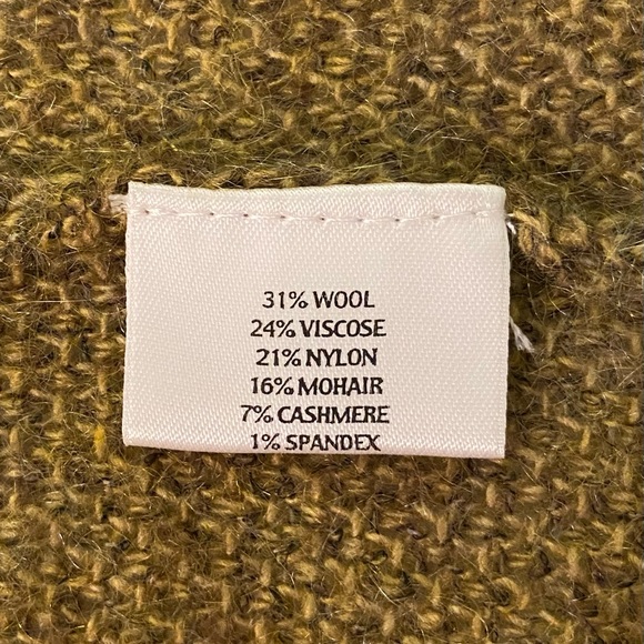 Beautiful Eileen Fisher cardigan in size S. - Picture 5 of 5